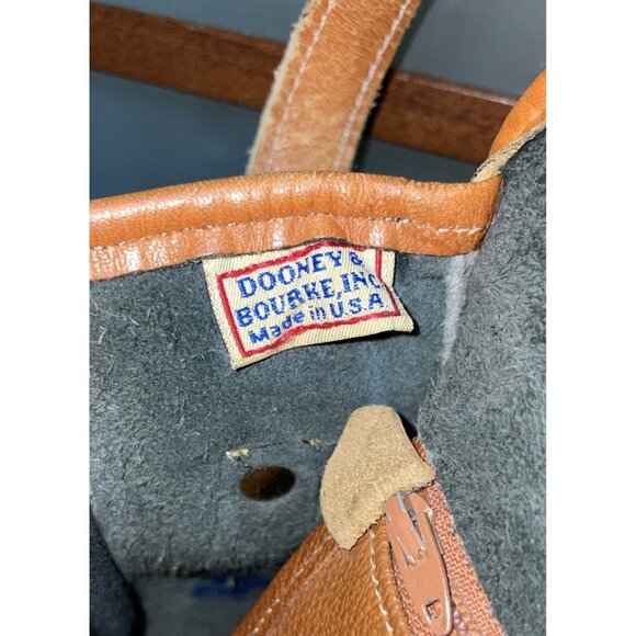 Dooney Bourke Vintage Equestrian AWL Leather Black & Tan Shoulder Bag Crossbody - Picture 13 of 16